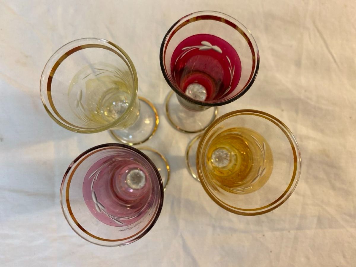 Gläser: 4.Elegantes Kristallglas mit Goldrand – Gebraucht aus sursee von trilli-tralli 1