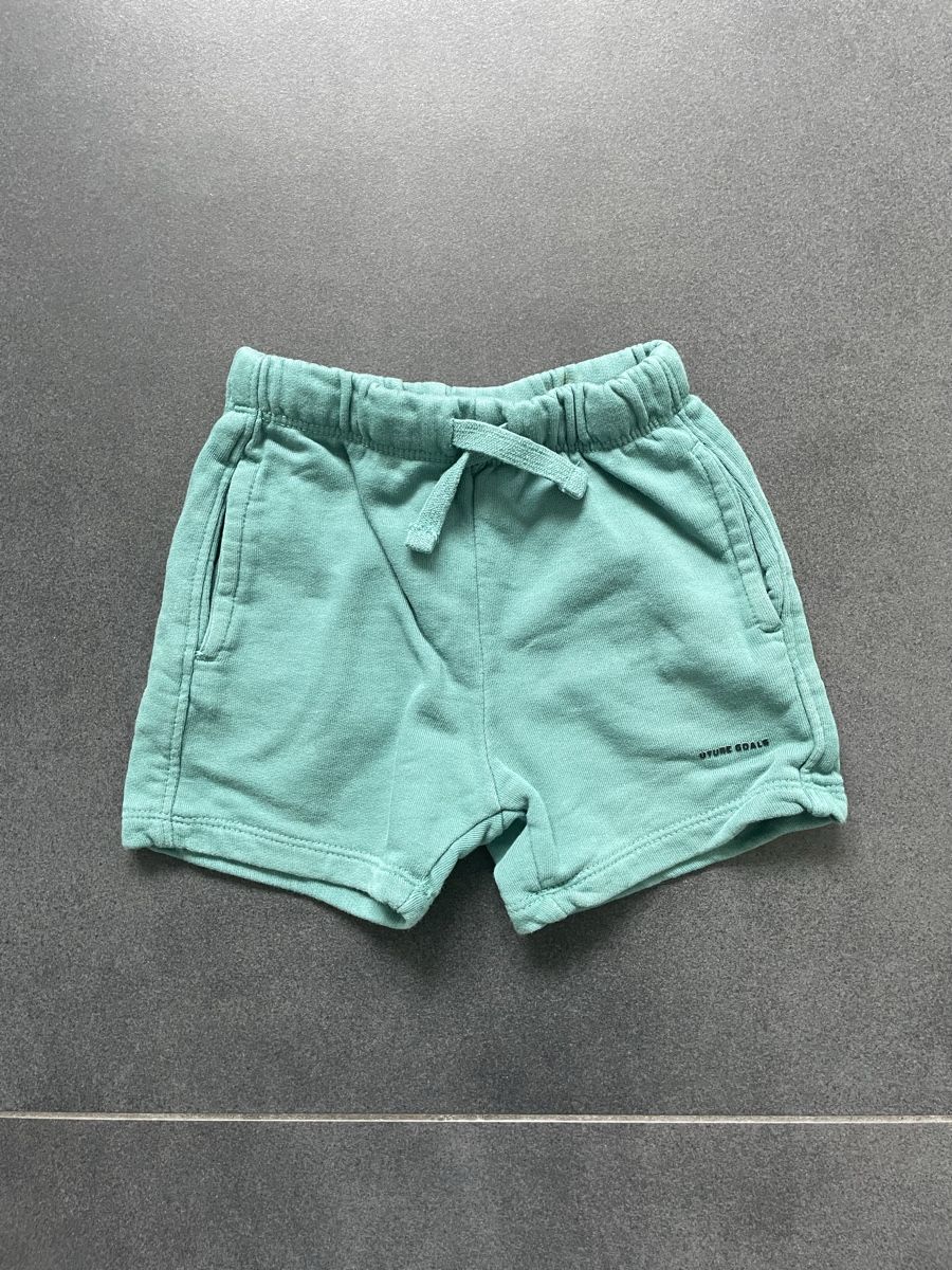 Zara Pantaloni: Shorts Gr. 104 Zara – Usato da Aesch ZH venduto da lawas