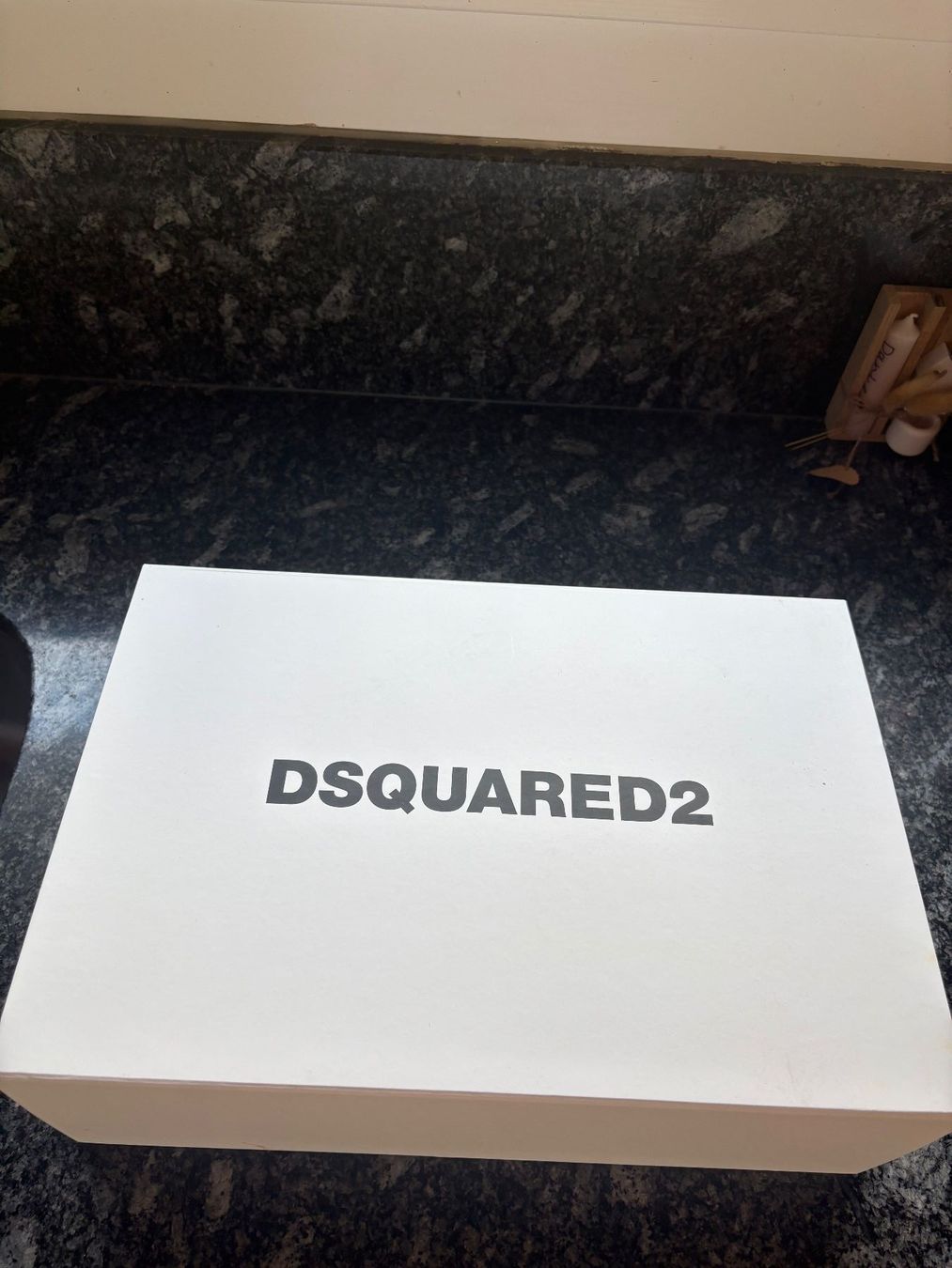 Dsquared2 Autres vêtements & accessoires: DSQUARED2 Cap NEU – Neuf avec emballage d'origine à Visperterminen par yve_5plp 1