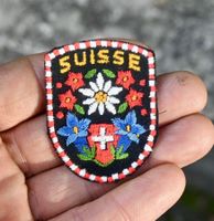 VINTAGE Badge SUISSE - ST. GALLER STICKEREI klein BLUMEN