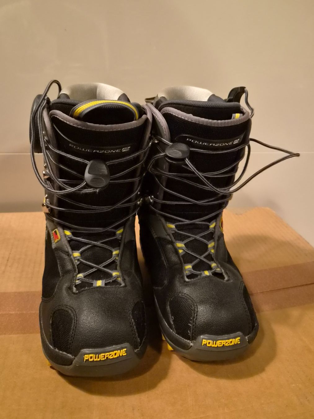 Herrenschuhe: Snowboardschuhe Gr.39 – Gebraucht aus Oberrieden von Raja011