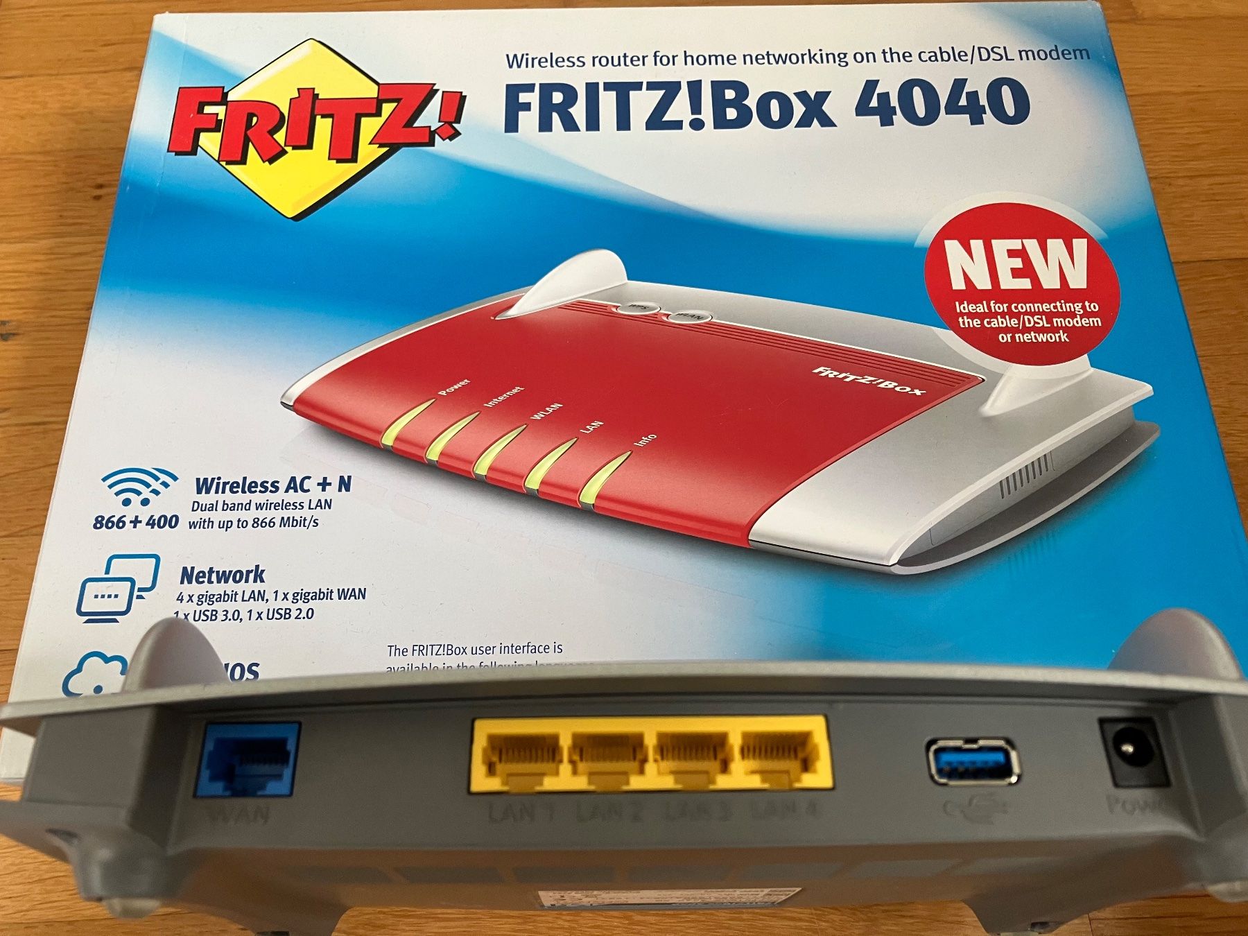 Fritz Modem & Router: FRITZ!Box 4040 inkl./Gratis 2x Repeater 1750E – Usato da Büren an der Aare venduto da Grux 2