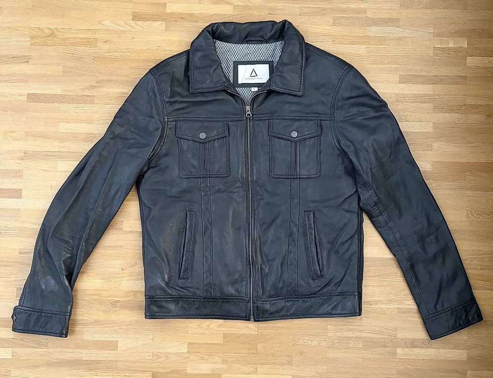 Giacche: Lederjacke – Usato da Luzern venduto da and_s8lc