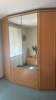 Kleiderschrank