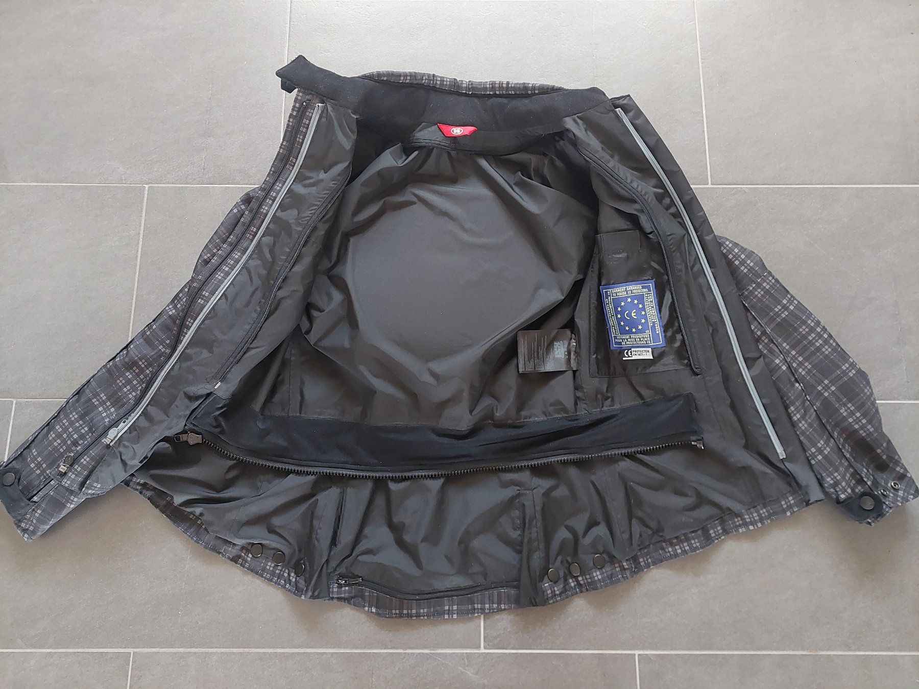 IXS Vestes: Motorradjacke – D'occasion à Oberwil-Lieli par hdo_5sff 2