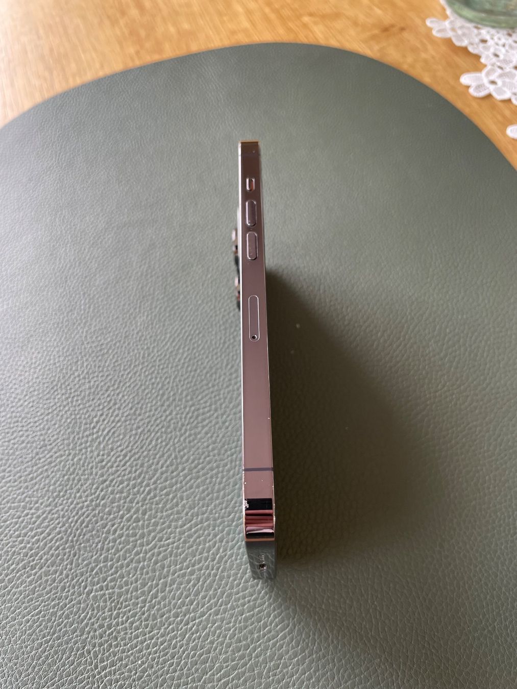 Apple Telefoni cellulari / Smartphones: iPhone 14 Pro 256GB Deep Purple – Usato da Richterswil venduto da phi_z5zb 2