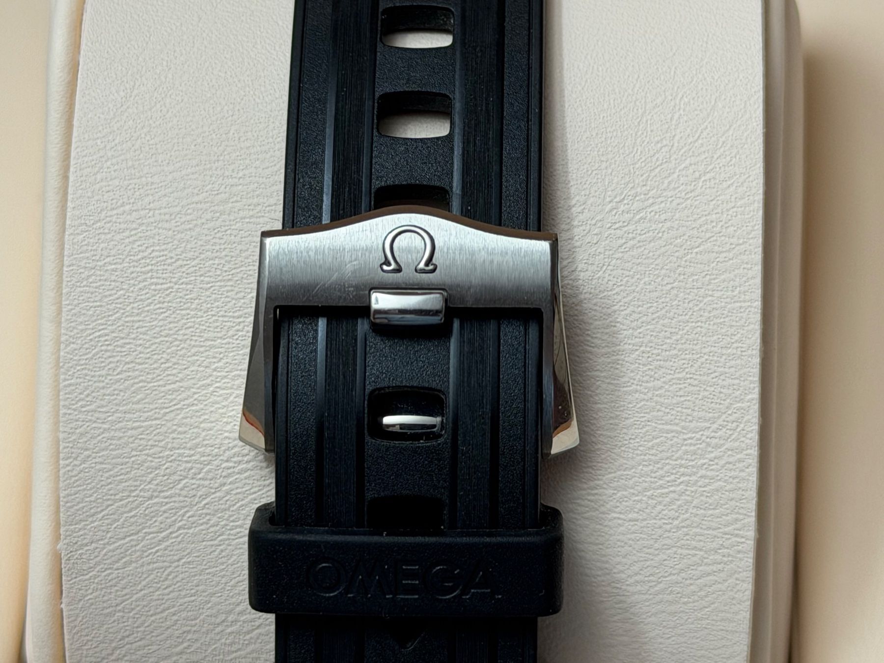 Omega Orologi: Omega Seamaster Diver 300 M – Usato da Aarau venduto da trader1000 5