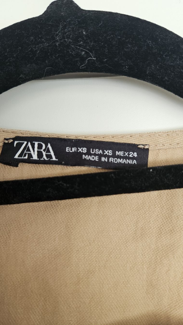 Zara Vestiti: Robe Zara, taille xs/s – Usato da Sion venduto da tiff_1992 1