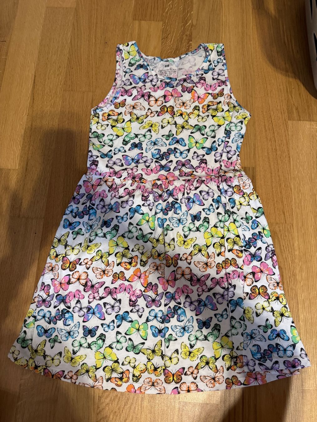 H&M Vestiti & Gonne: H&M Kleid, Grösse 134/140 – Usato da Kleinandelfingen venduto da les_gb7w