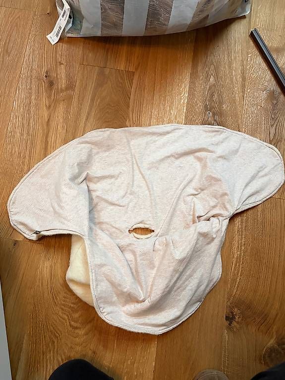 Decken: Einschlagdecke aus Wolle – Gebraucht aus Basel von carmina.grob 1