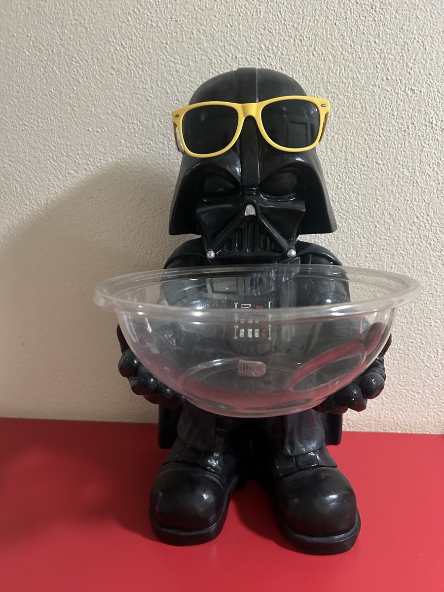 Star Wars Statuette: Darth Vader Figur mit Schale Star Wars Deko Objekt – Nuovo (secondo la descrizione) da Willisau venduto da Geissbock11 4