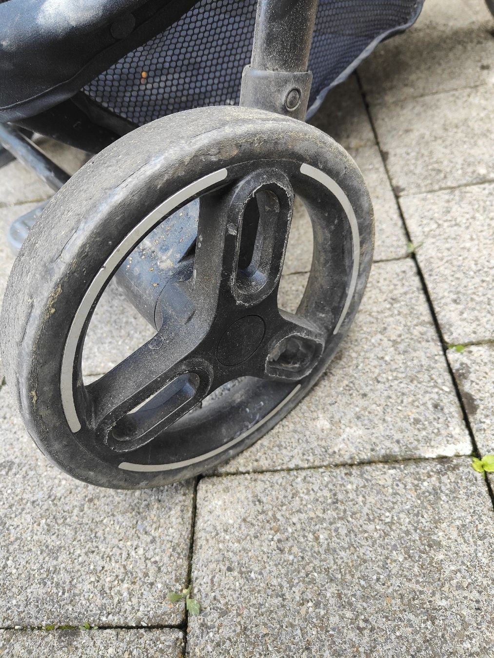 Carrozzine: Graco Kinderwagen mit Zubehör – Usato da Grünen venduto da Ol_ivi_a 3