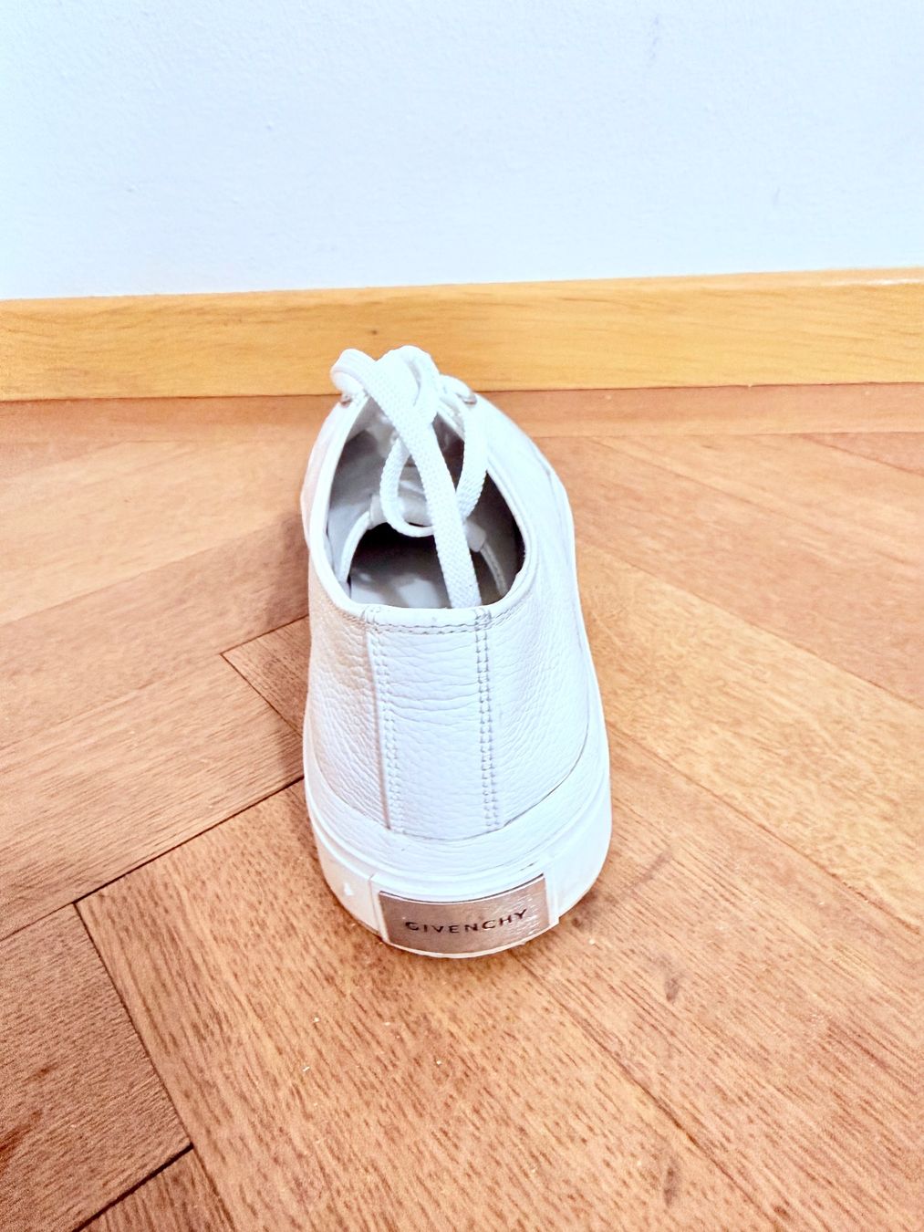 Givenchy Scarpe da uomo: Givenchy Sneacker come nuove - taglia 42 – Usato da Lugano venduto da can_xdd8 2