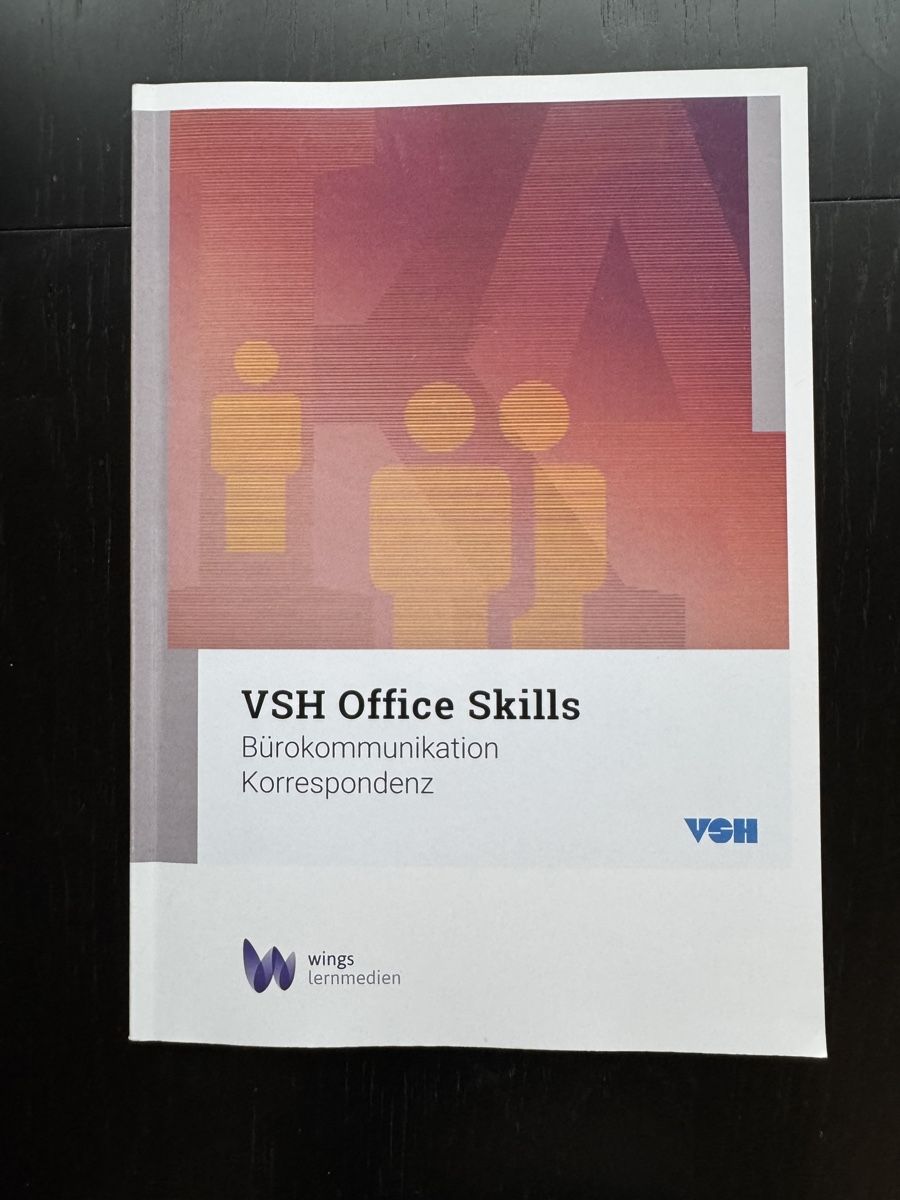 Libri: VSH Office Skills – Korrespondenz – Usato da Kilchberg ZH venduto da Centipaide