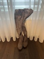 Stiefel mit Absatz Grösse 37.5