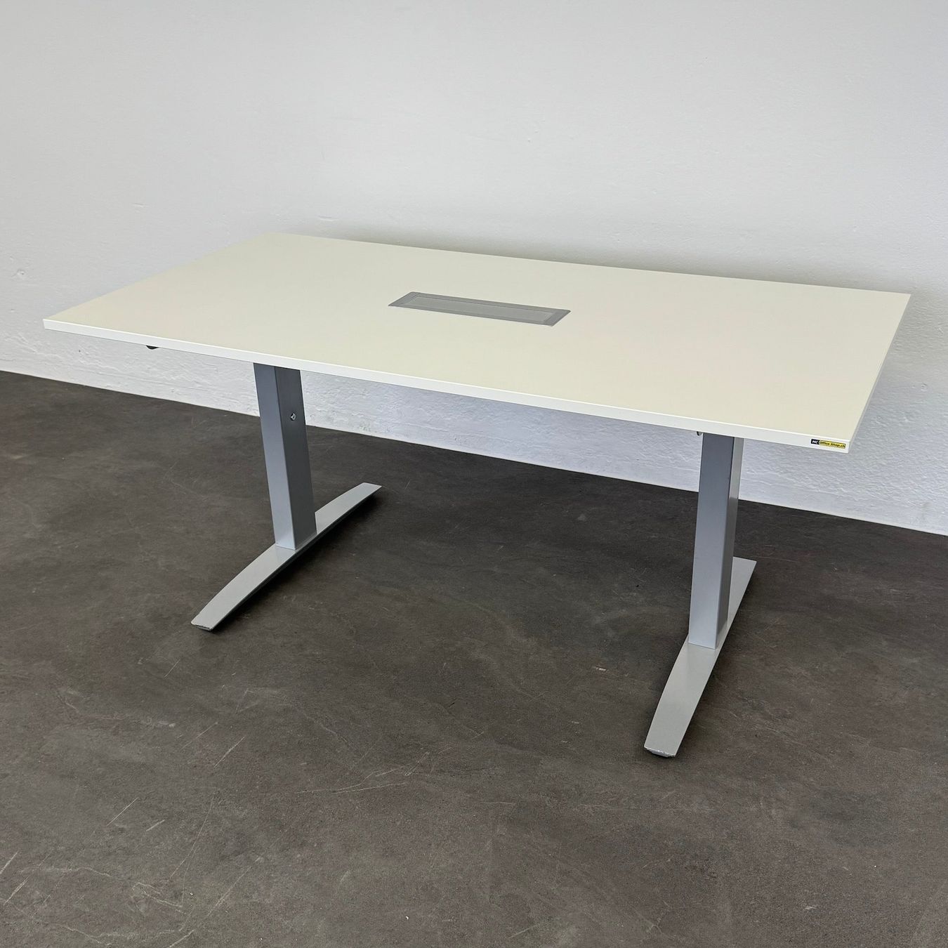 Sitag Tavoli: Sitag Active Besprechungstisch – Usato da Schönenwerd venduto da mcofficeshop 2