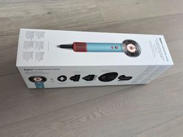 New Dyson Supersonic Nural Hair Dryer with attachments