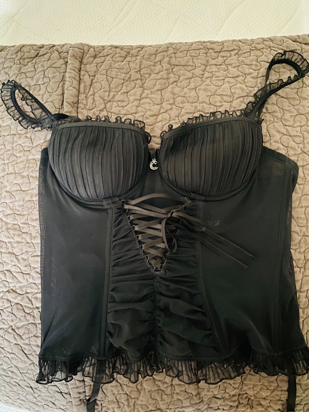 Altra biancheria intima: Bustier noir marque Chantelle. Porté 2x – Usato da Bern venduto da car_yw9x