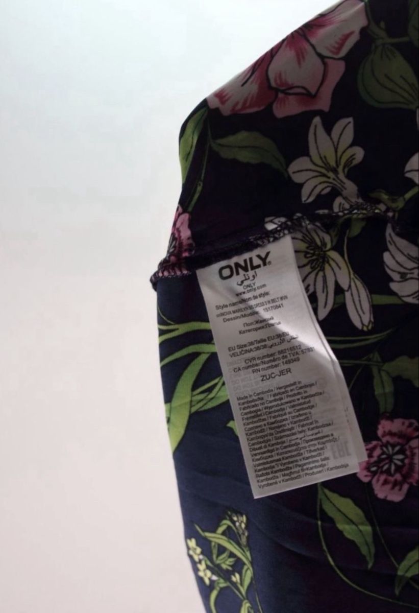 Only Kleider: ONLY Kleid mit Blumenmuster, Gr. M – Neu (gemäss Beschreibung) aus Schaffhausen von Fundperle 3