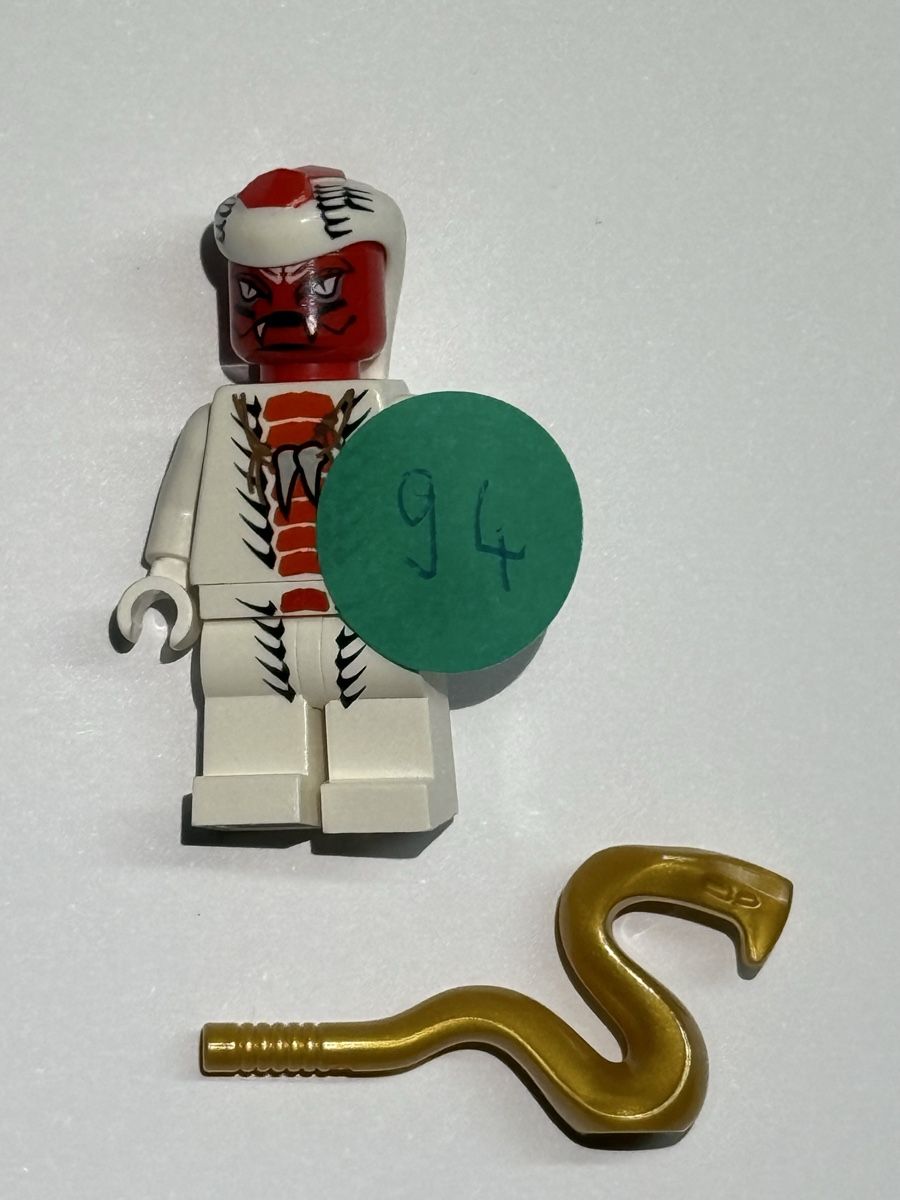 Lego Spielzeuge: Lego Ninjago Figur - Slithra - mit Zubehör – Gebraucht aus Rheinfelden von zim_2hqc 2