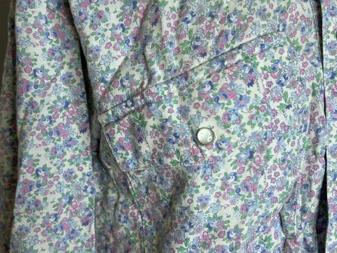 H&M Chemisiers: Vintage Bluse – D'occasion à St. Gallen par look-twice 1