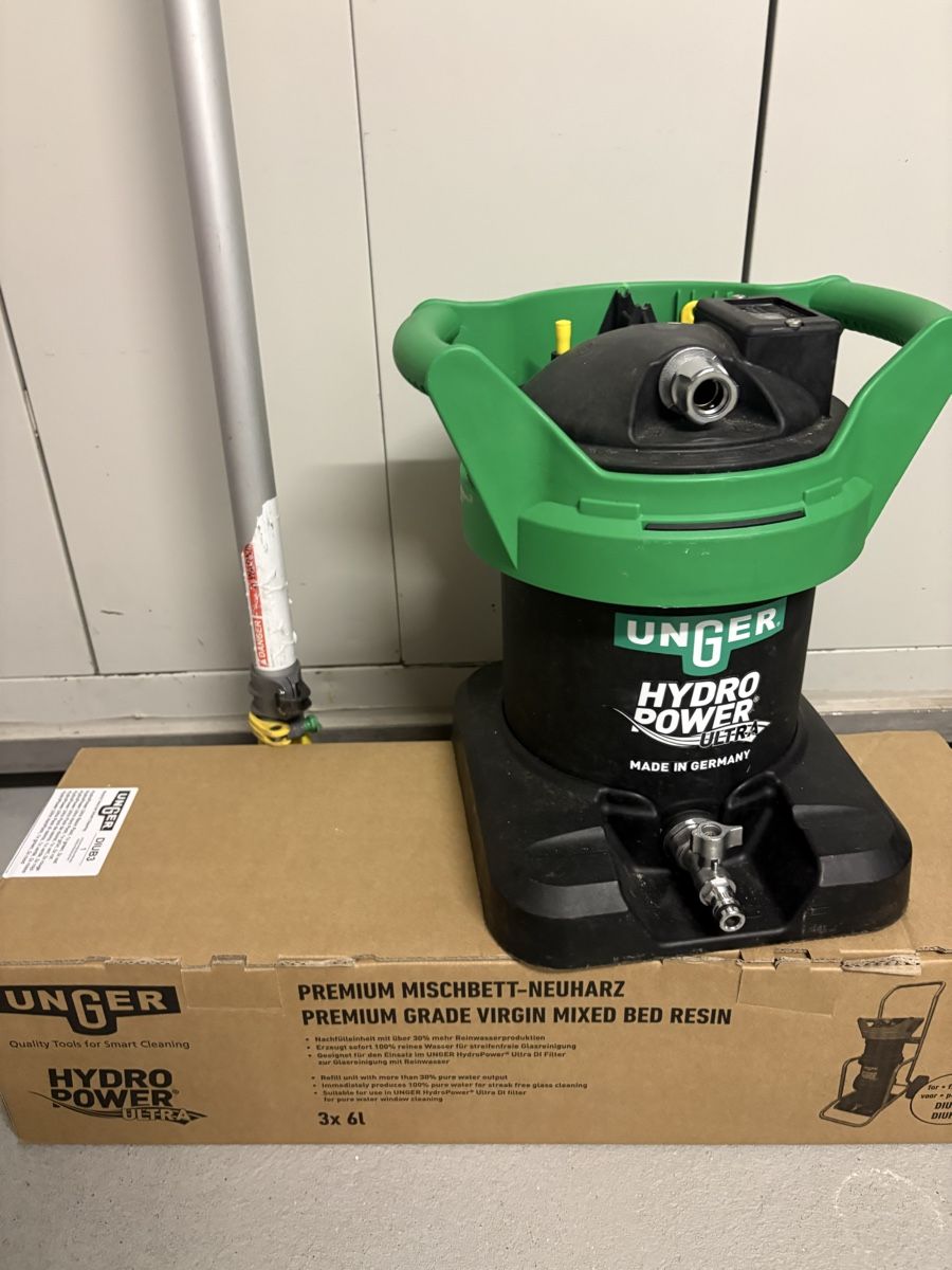 Tutte le macchine: UNGER HydroPower Ultra S – Nuovo (secondo la descrizione) da Mülligen venduto da fashion_it 1
