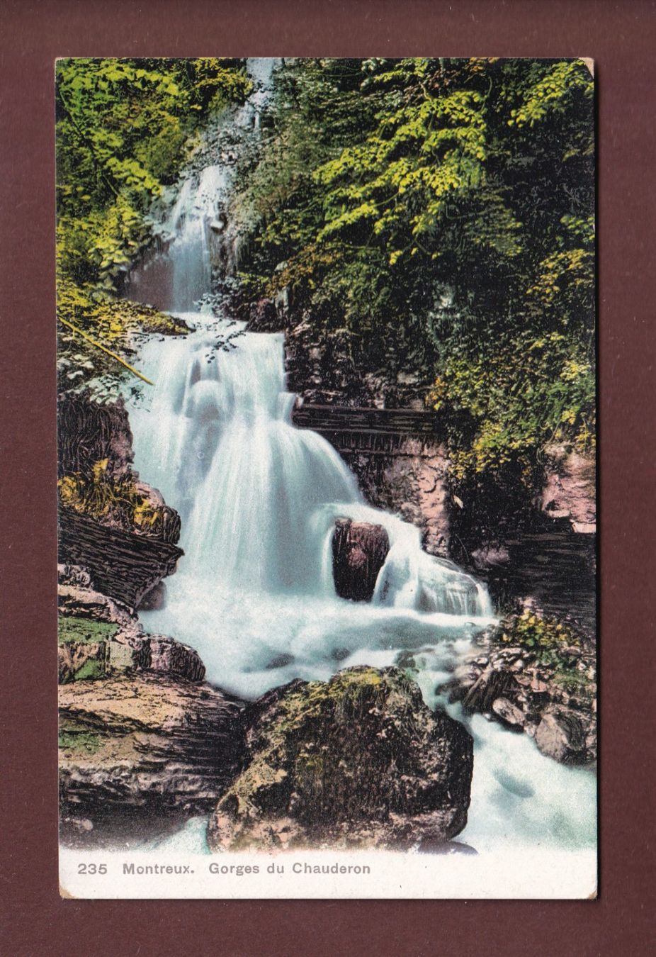 Cartoline postali: MONTREUX - Gorges du Chauderon – Usato da Pully venduto da nicecards-shop