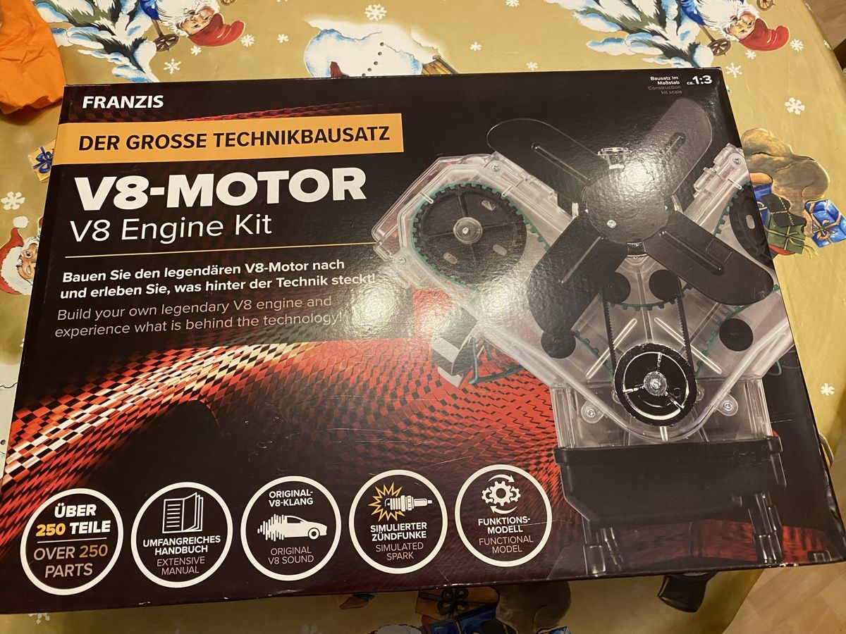 Baukästen: Technikbausatz V8 Motor – Neu (gemäss Beschreibung) aus St. Margrethen SG von Alfista_159