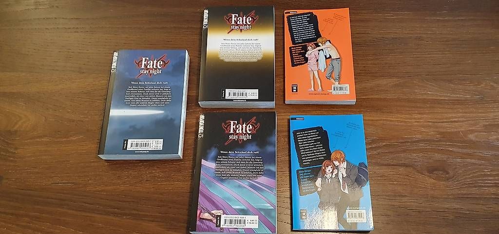 BD: Manga Comics – D'occasion à Zürich par zuHause75 1