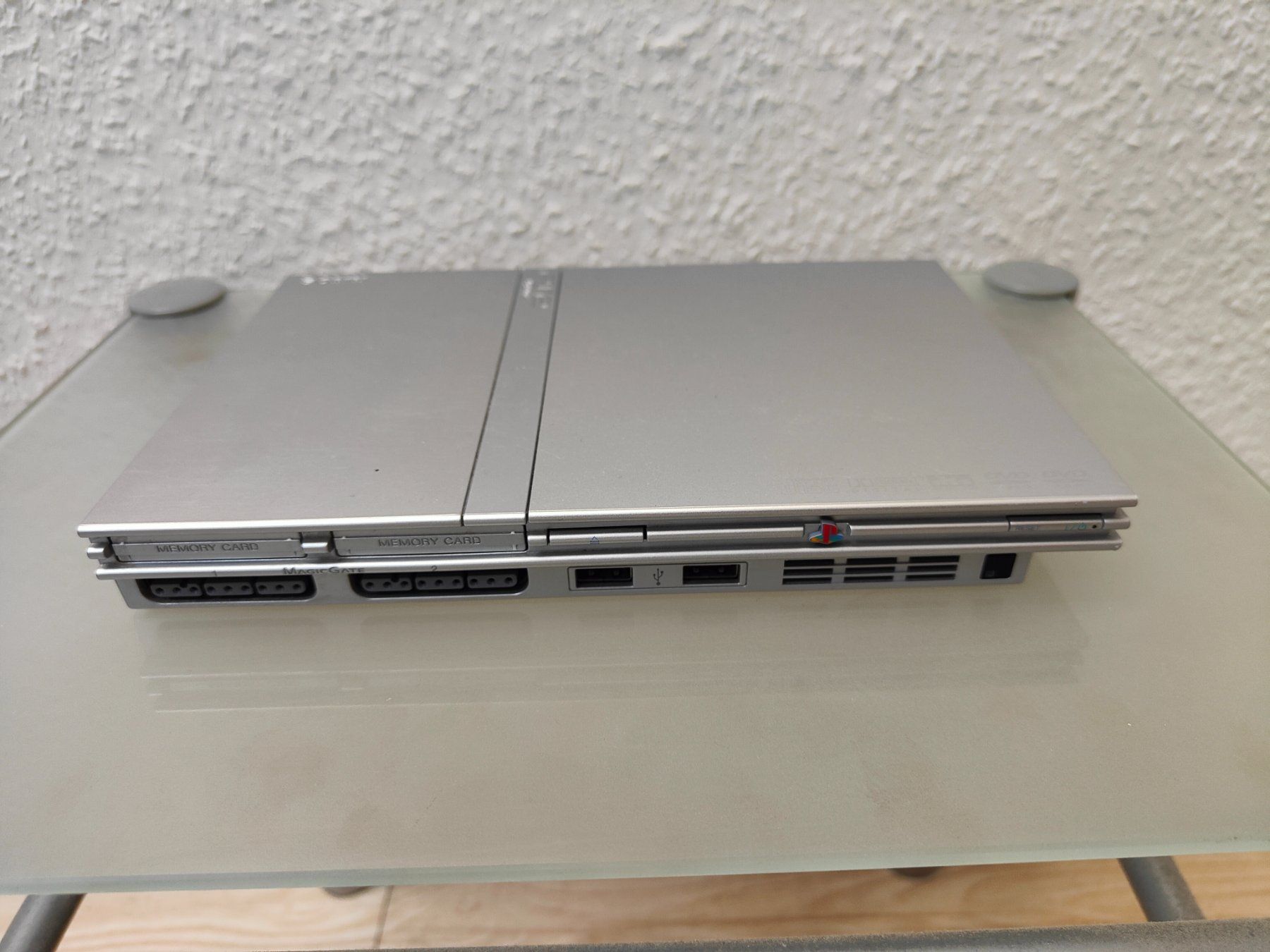 Sony Console: Console Play Station 2 Slim Silver, PS2 – Usato da Châtelaine venduto da Chompis 3