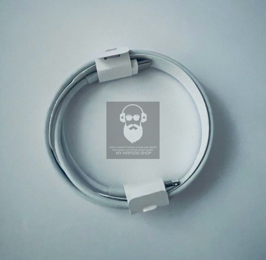 Apple Cavi: Original Apple Lightning auf USB-C Kabel 1M Fabrikneu – Nuovo (secondo la descrizione) da Basel venduto da MY.AIRPODS.SHOP 1
