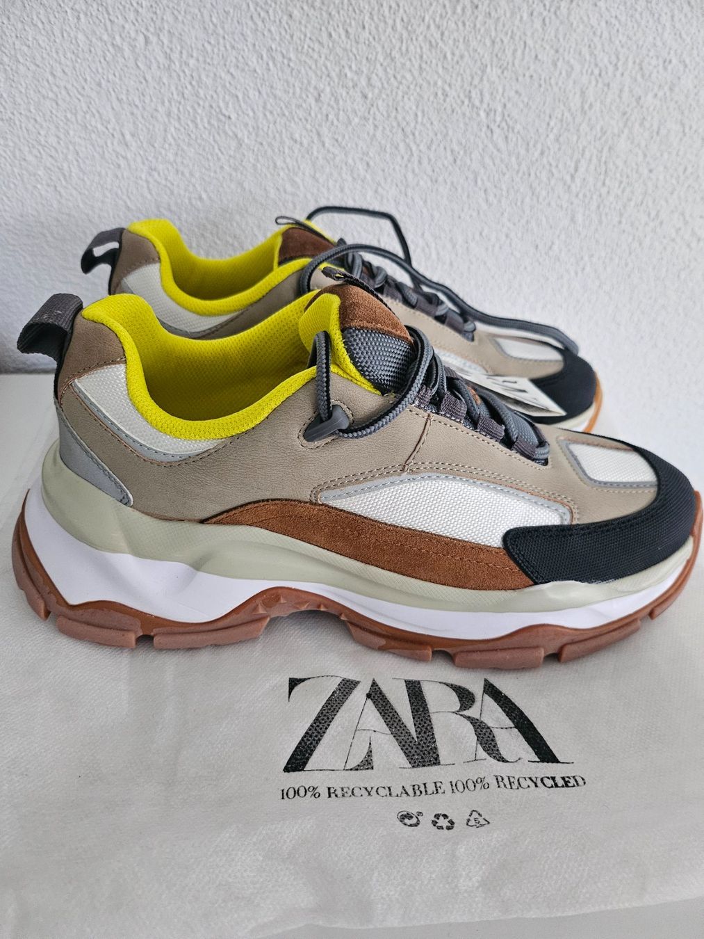 Zara Scarpe da uomo: Zara, Sneakers Gr. 40 NEW – Nuovo e nell'imballaggio originale da Dielsdorf venduto da a.ruettimann 1