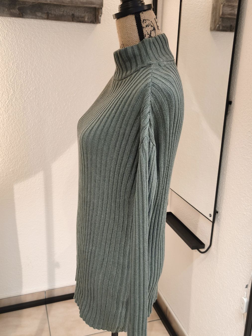 Pulls & Sweat-shirts: Damen Pullover BPC gerippt grün Baumwolle Grösse S – Neuf (Voir description) à Emmetten par SecondhandSiska 1