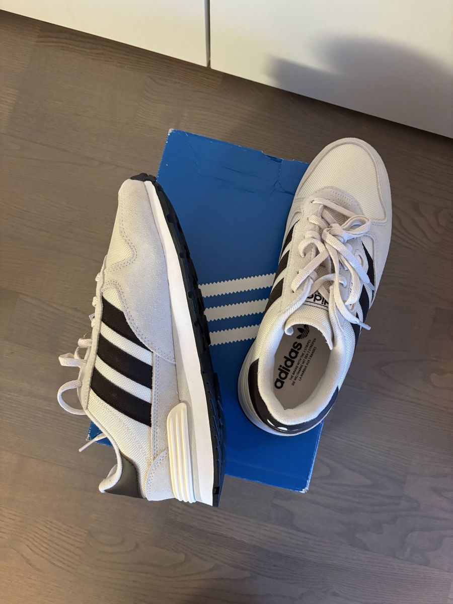 Adidas Herrenschuhe: Baskets Adidas Treziod 2 – Neu und originalverpackt aus Epalinges von yan_8j7d 3