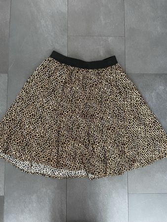 Stylish SET Skirt, Giraffe Print, Made in Europe