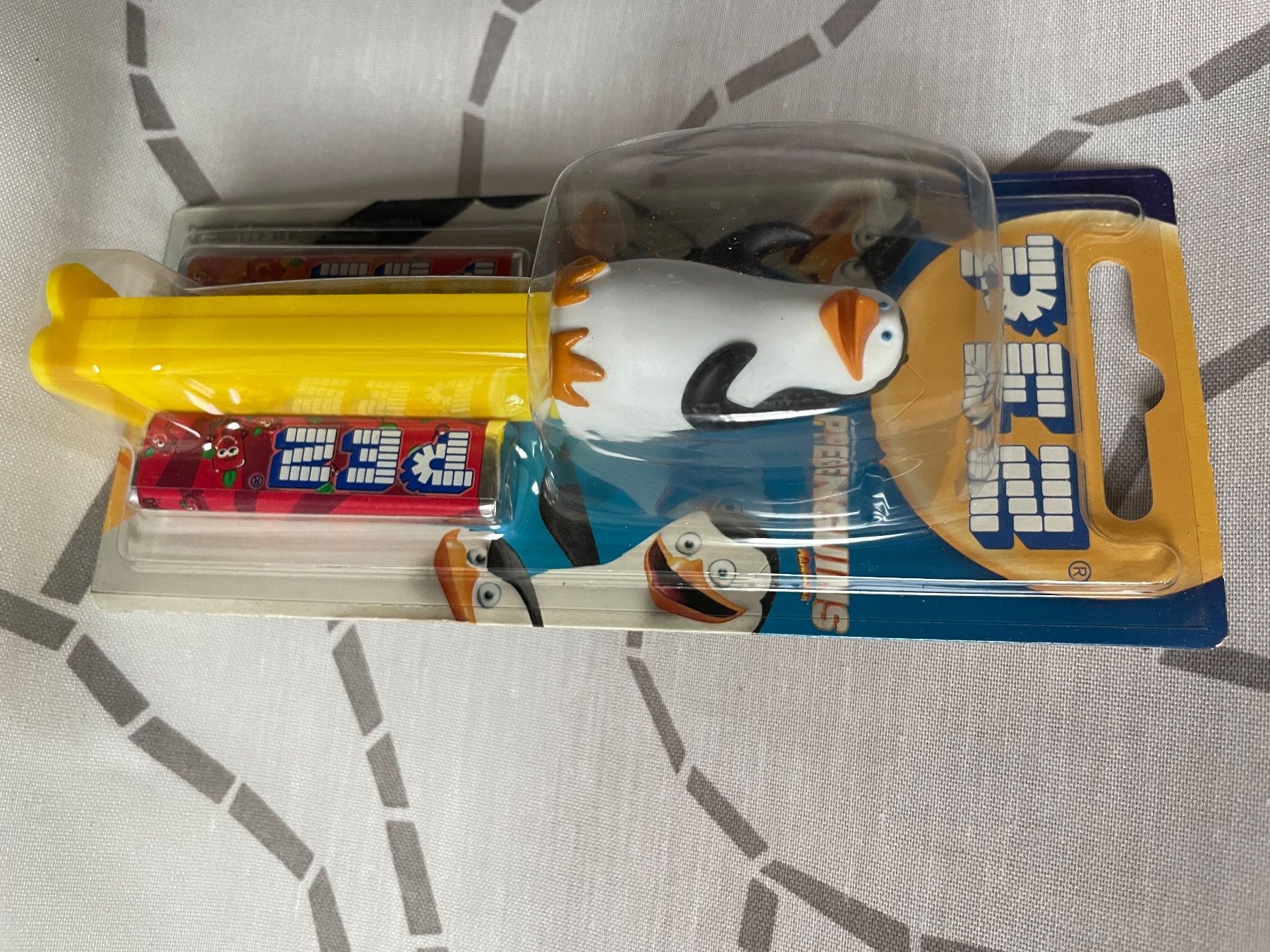 Pez Statuette: 4 PEZ Penguins – Nuovo e nell'imballaggio originale da Rafz venduto da stg101 4