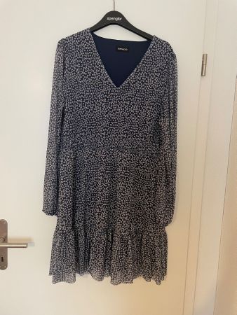 Mesh Blümchenkleid von Even&Odd, Grösse XL
