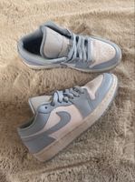 Jordan 1 Low White Ice Blue