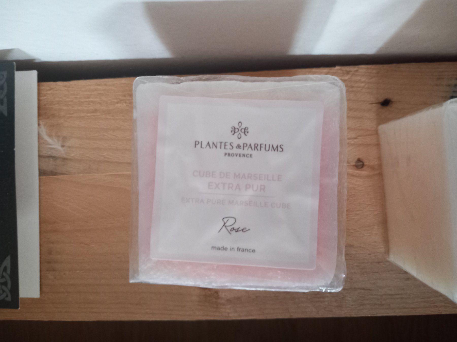 Doccia: Rose Marseille Soap Cube  400g - New in pack! – Usato da Zürich venduto da aud_f2cx