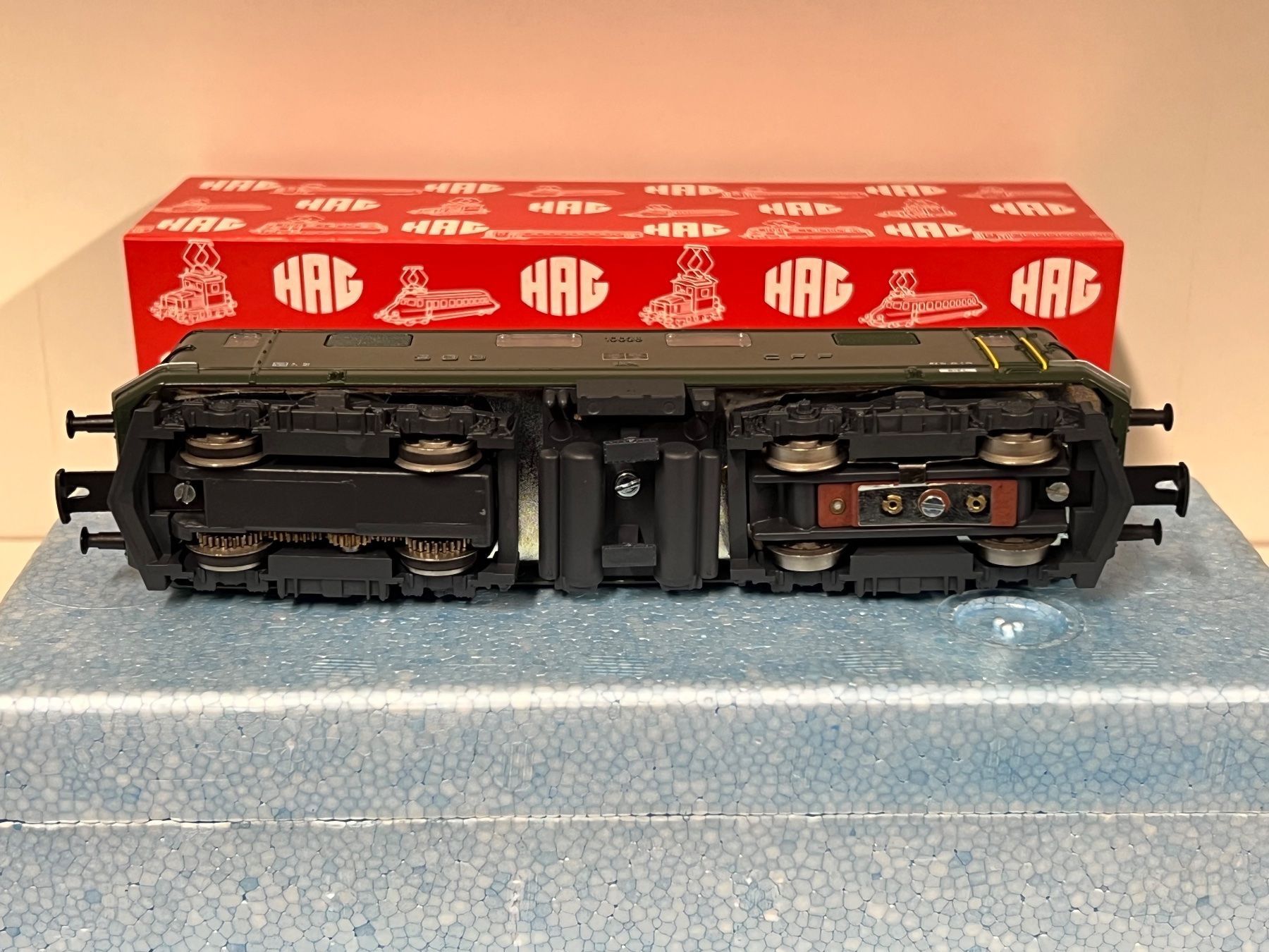 Hag Modellini di ferrovie: HAG Re 4/4 I SBB Nr. 221 H0 DC – Usato da Neuenhof venduto da ludovicco 4