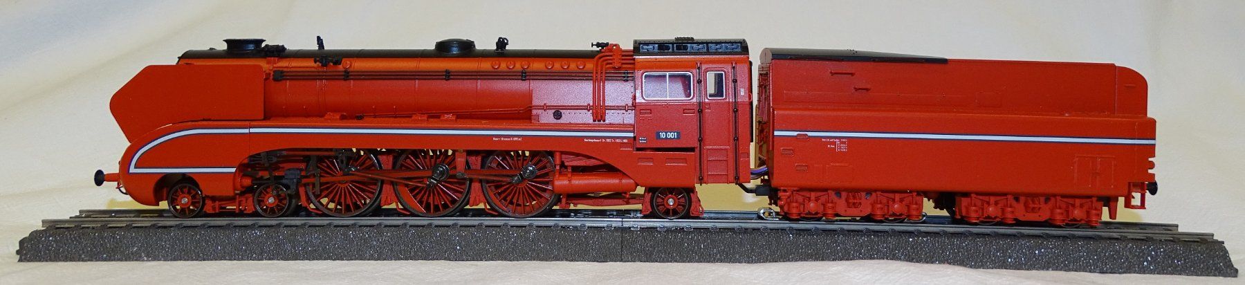 Märklin Modellini di ferrovie: Märklin HO-Wechselstrom Dampflok BR 10 / Digital – Nuovo (secondo la descrizione) da Melchnau venduto da Lhofer 2