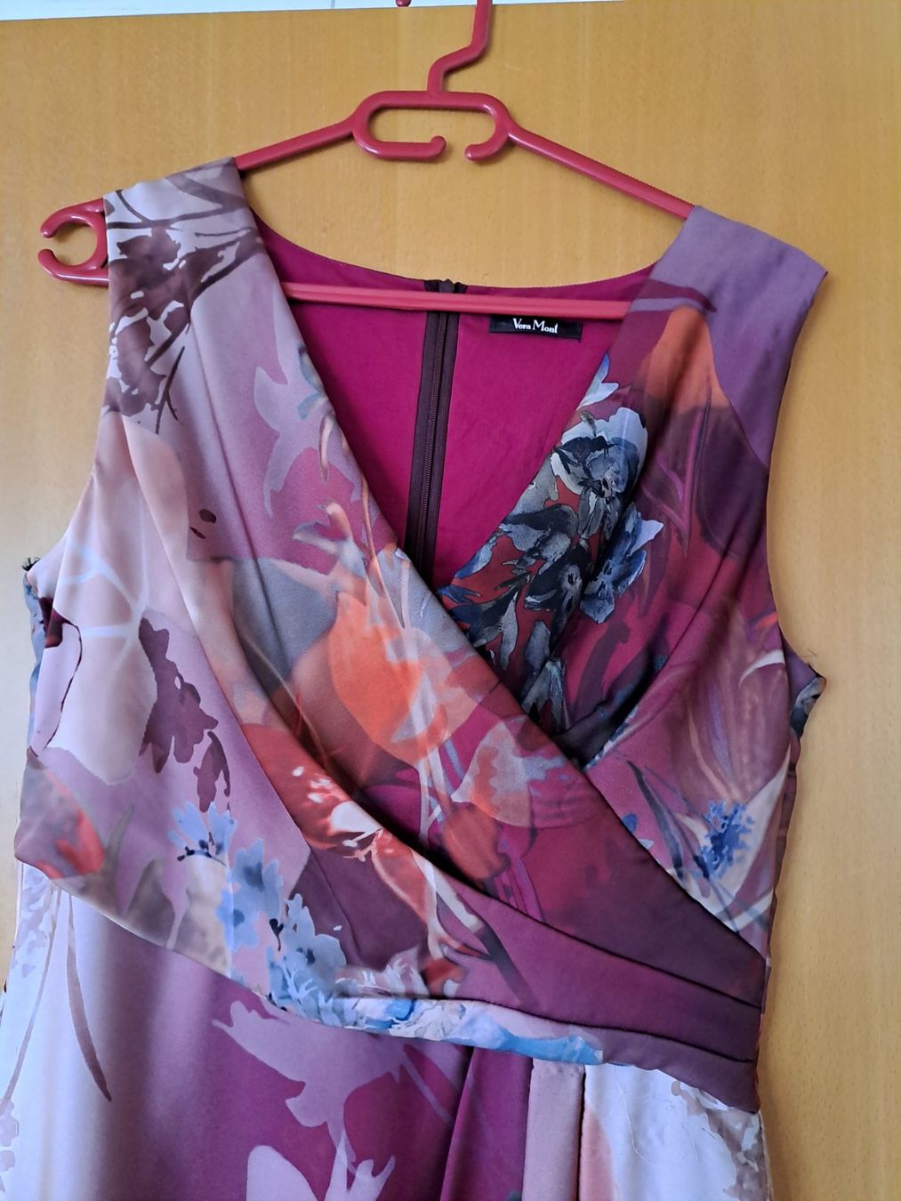 Vestiti: Cocktailkleid – Usato da Sevelen venduto da Cangaroo 1
