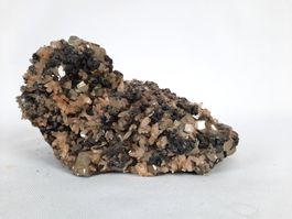 Mineralienstufe mit Pyrit und Kristallen 2,99 kg
