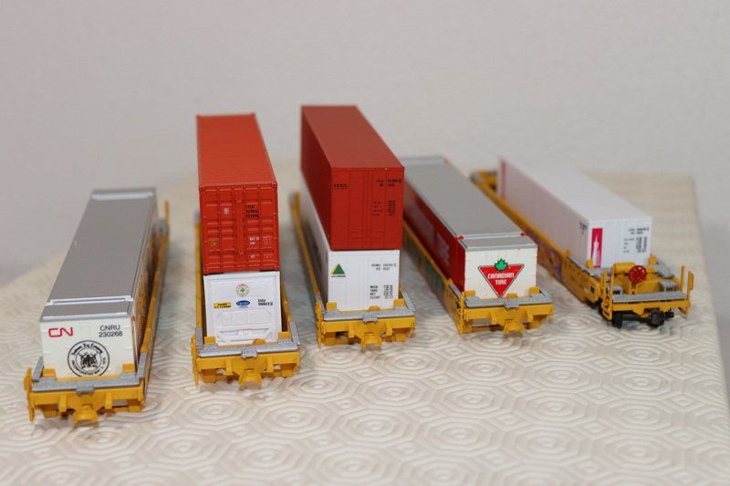 Modellini di ferrovie: 5 US Containerwagen ( 668 ) – Usato da Kerzers venduto da Winu64 8