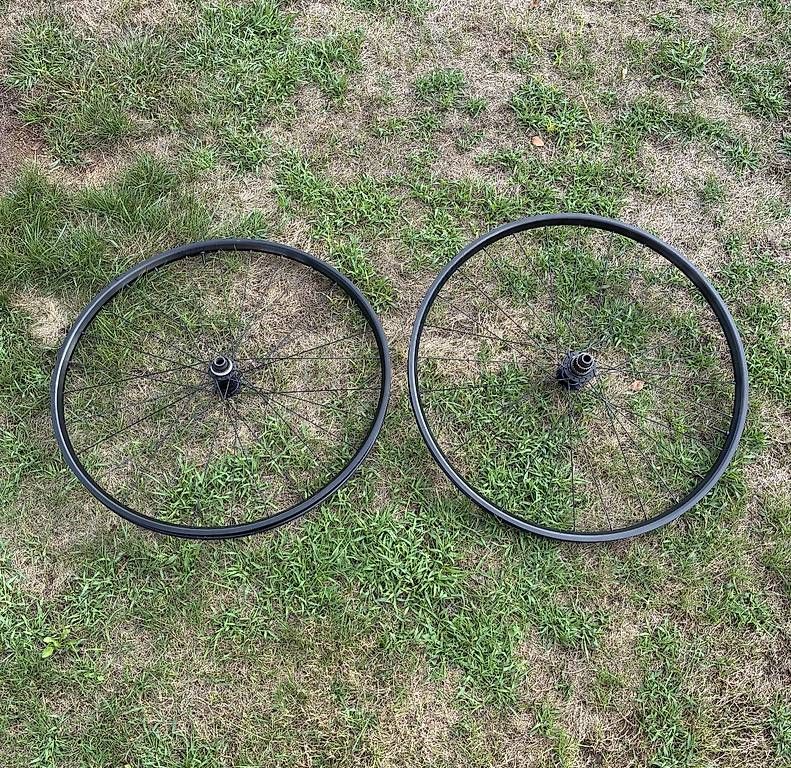 Trek Ersatzteile: Bontrager Kovee 29' Laufräder – Gebraucht aus Thun von Minogue