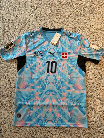 Xhaka Trikot für WM26 in Gr: M