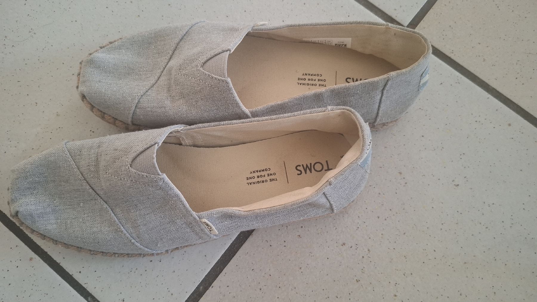 Toms Scarpe da donna: Toms 38 – Usato da Wäldi venduto da Fergiu 1