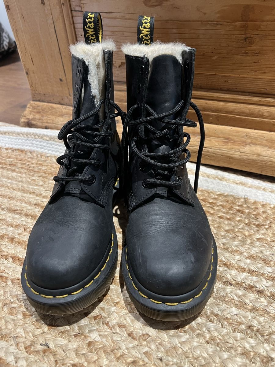 Damenschuhe: Dr. Martens gefüttert – Gebraucht aus Märstetten von zerolvlup 2