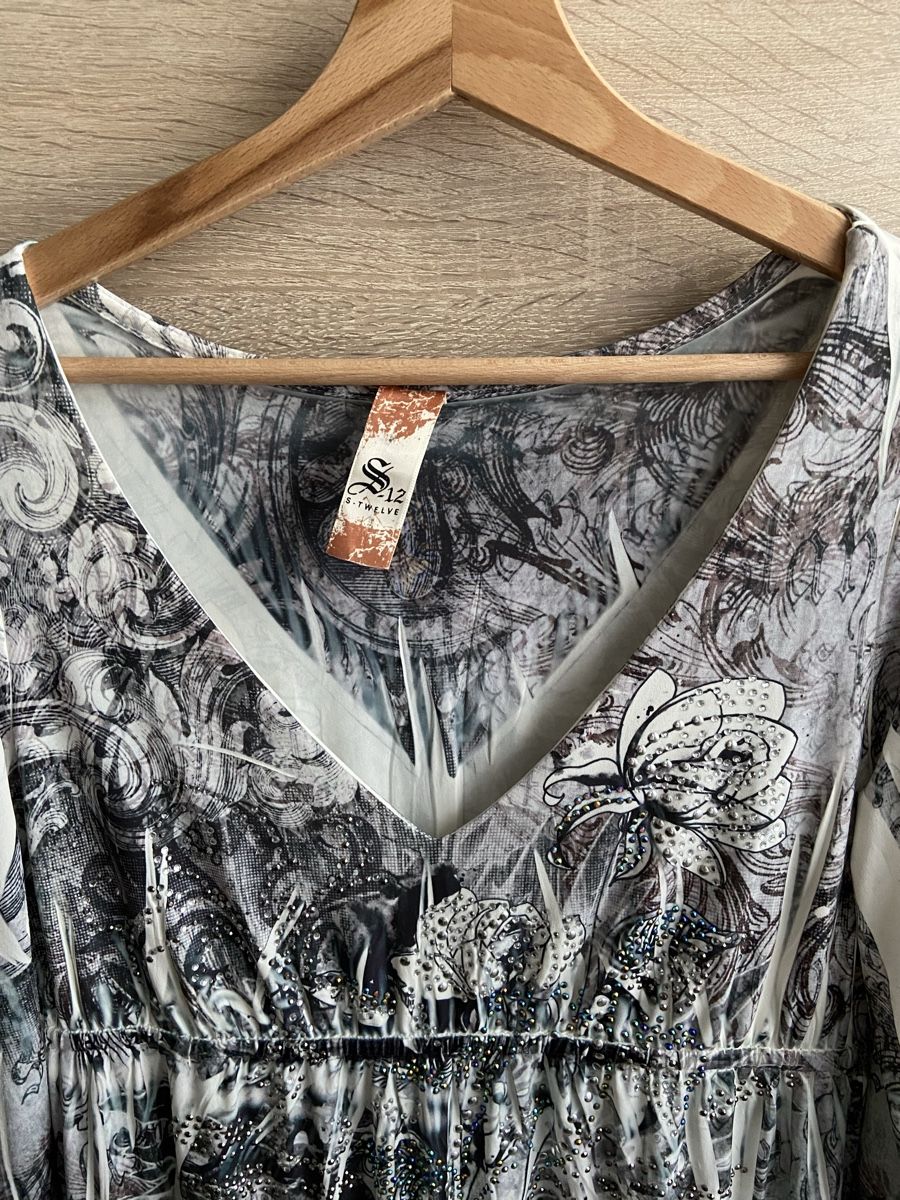 Vestiti: Sommerkleid Grösse M – Usato da Nürensdorf venduto da Yellowstone09 4