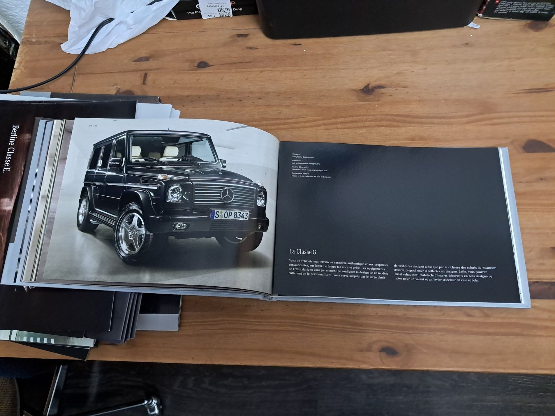 Mercedes-Benz Documenti: Livre présentation Mercedes – Nuovo (secondo la descrizione) da les brenets venduto da Laguille 3
